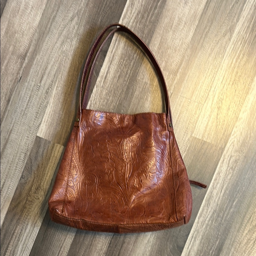 Elegant Brown Embossed Leather Shoulder Bag